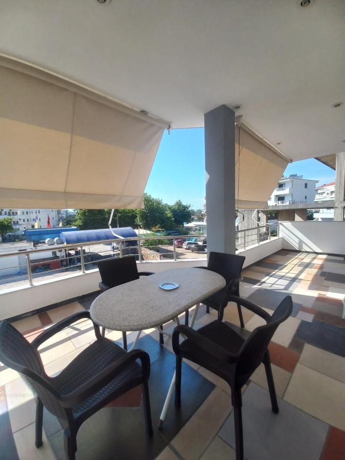 Arjana & Nelaj Apartments Ksamil Exterior foto