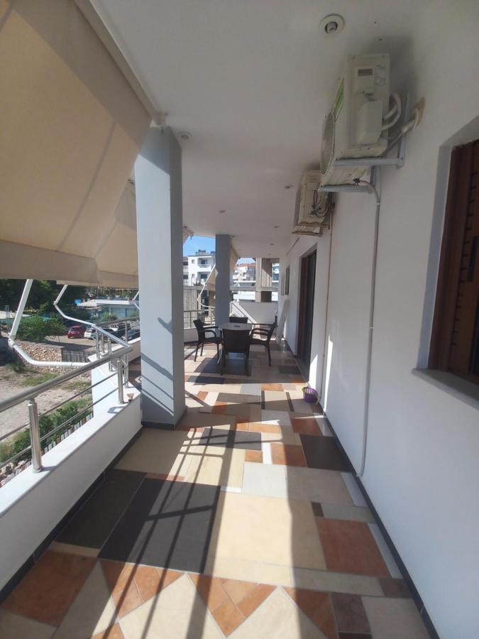 Arjana & Nelaj Apartments Ksamil Exterior foto